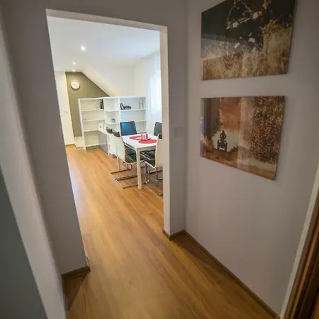 Lesna 公寓 利马诺瓦