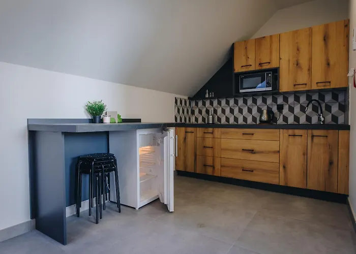 דירה Lesna לימנובה