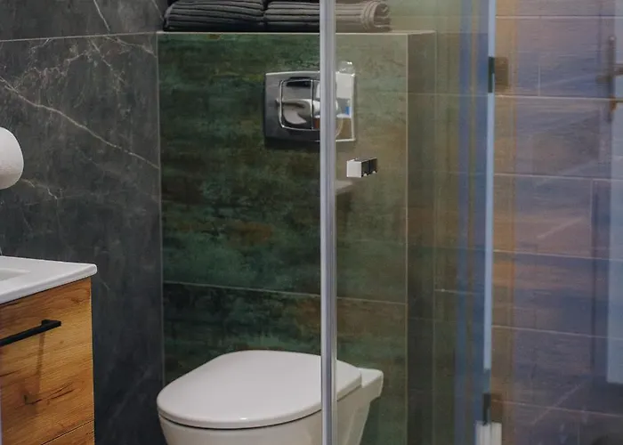 Lesna לימנובה